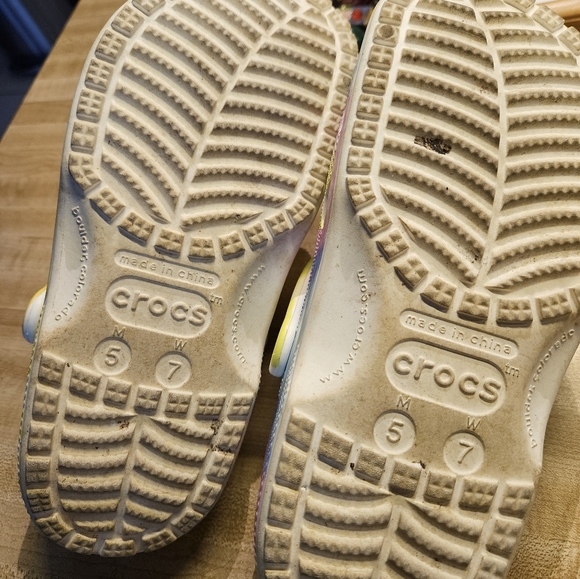 Tie dye crocs - Picture 2 of 2